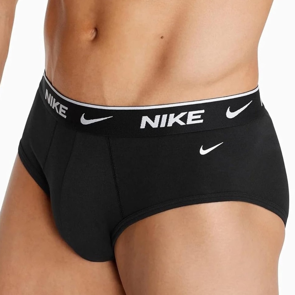 Nike Men's Black Briefs Underwear Cotton Stretch Logo Waistband Size Medium